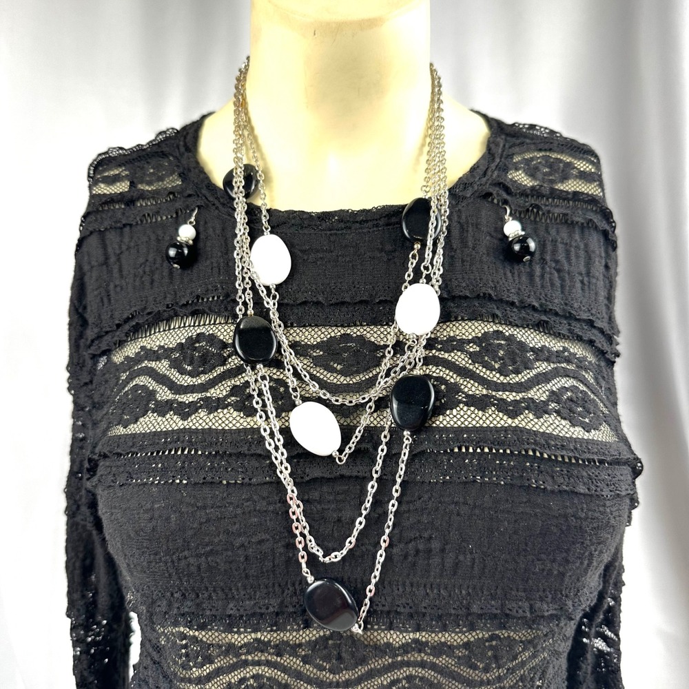 Mod Monochrome Layered Multi Strand Necklace Earrings Set Womens OS Black White